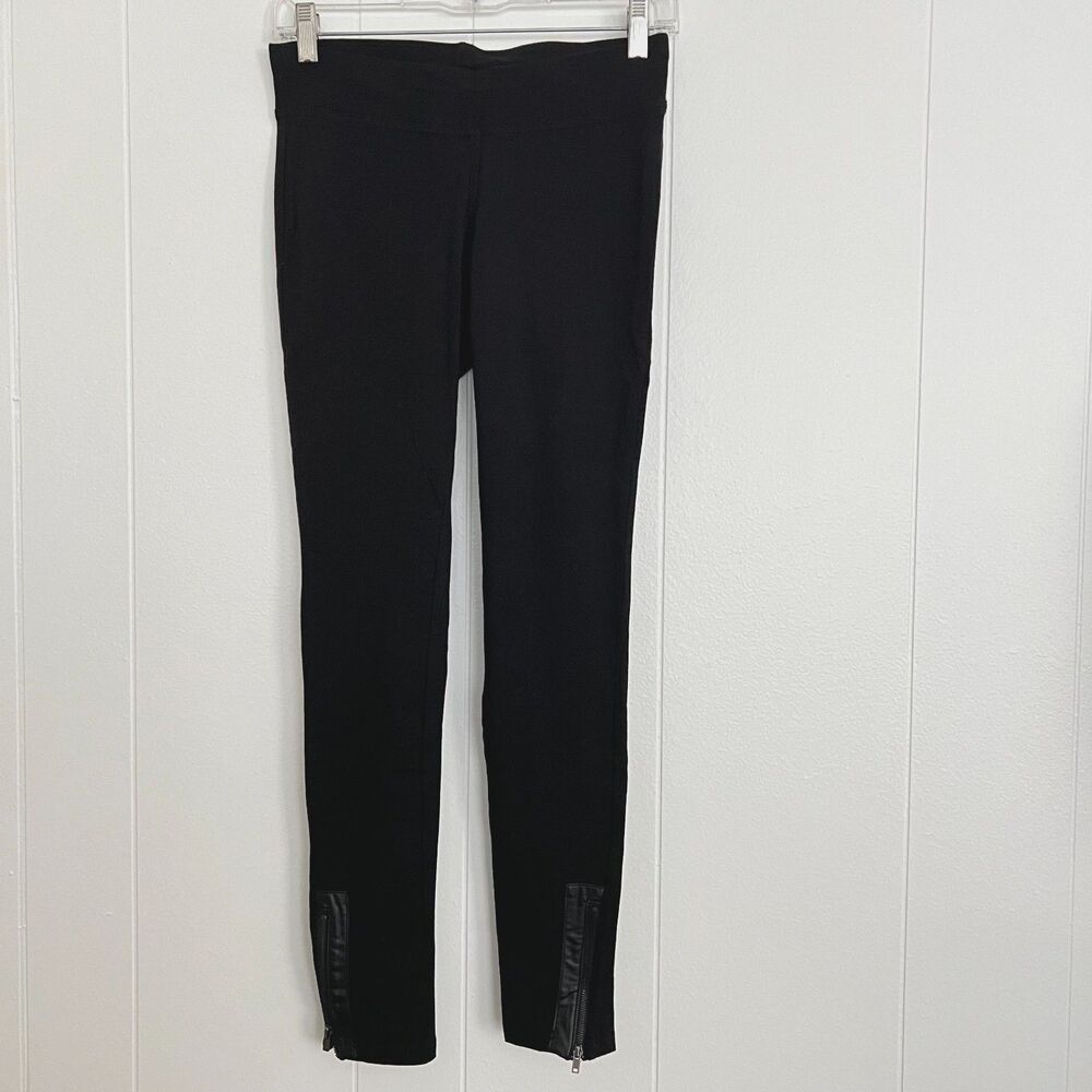 Hue Black Ankle Zip Skinny Leg Lightweight Leggings Pants S NWOT